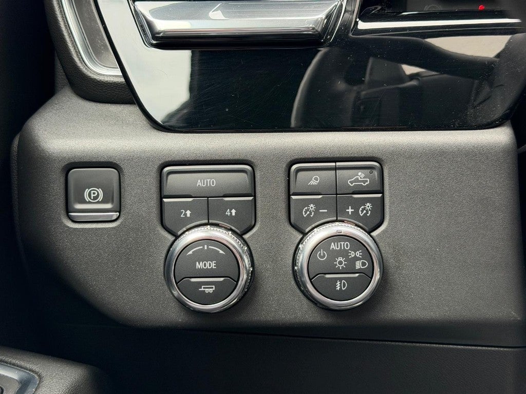 2025 GMC Sierra 1500 4WD Crew Cab 147" SLT