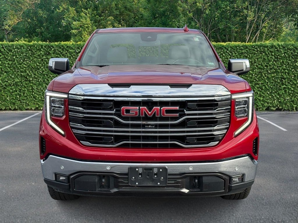 2022 GMC Sierra 1500 4WD Crew Cab 147" SLT