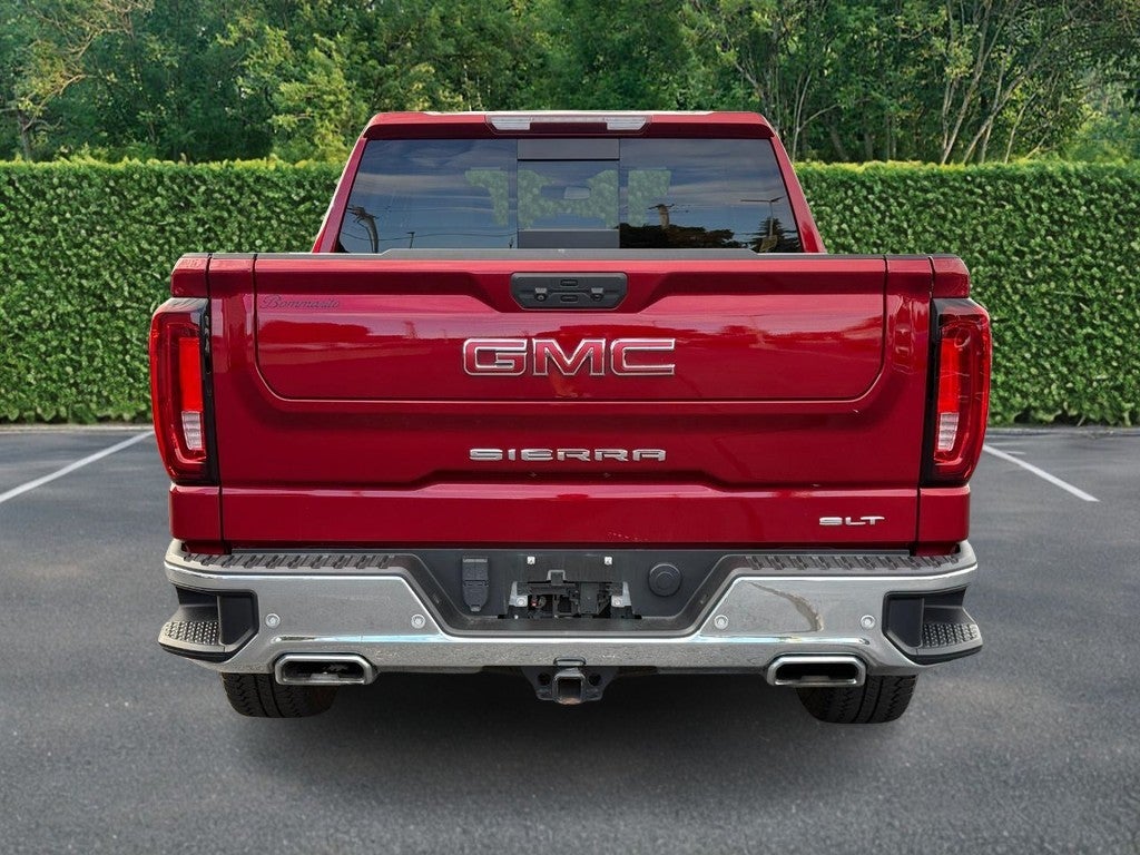 2022 GMC Sierra 1500 4WD Crew Cab 147" SLT