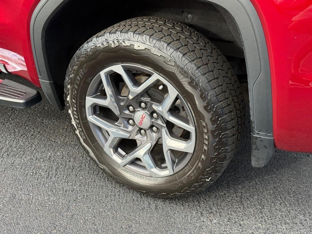 2022 GMC Sierra 1500 4WD Crew Cab 147" SLT