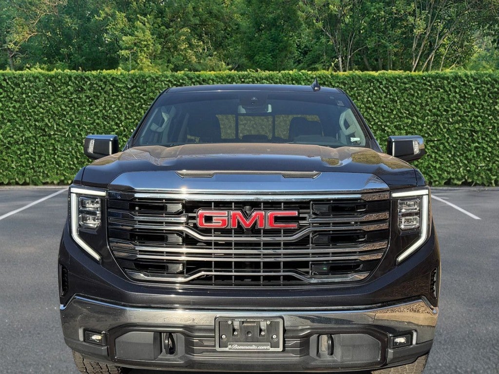 2023 GMC Sierra 1500 4WD Crew Cab 147" SLT