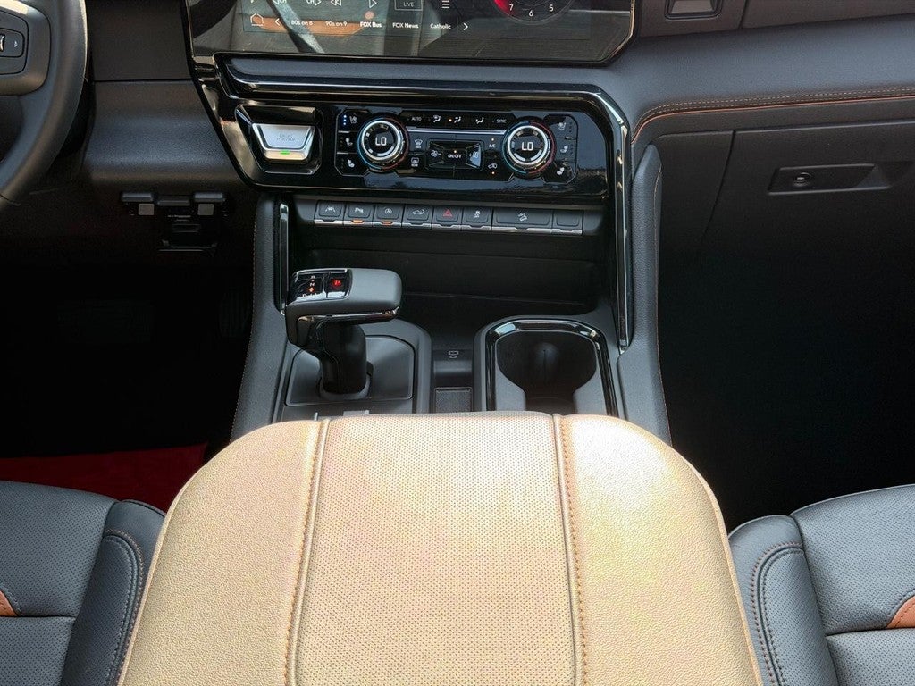 2024 GMC Sierra 1500 4WD Crew Cab 147" AT4