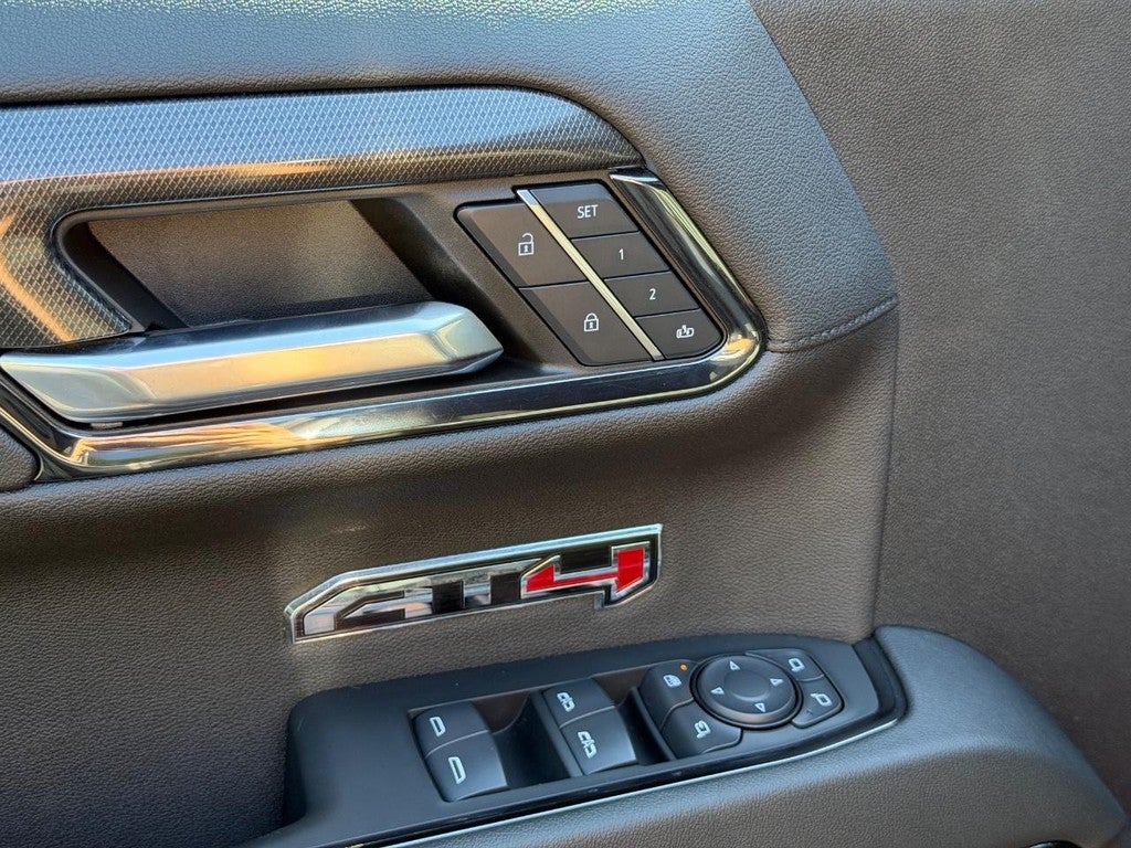 2024 GMC Sierra 1500 4WD Crew Cab 147" AT4