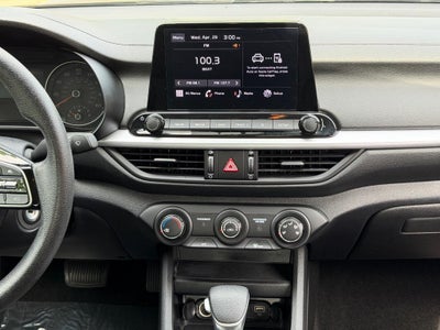 2024 Kia Forte LXS IVT