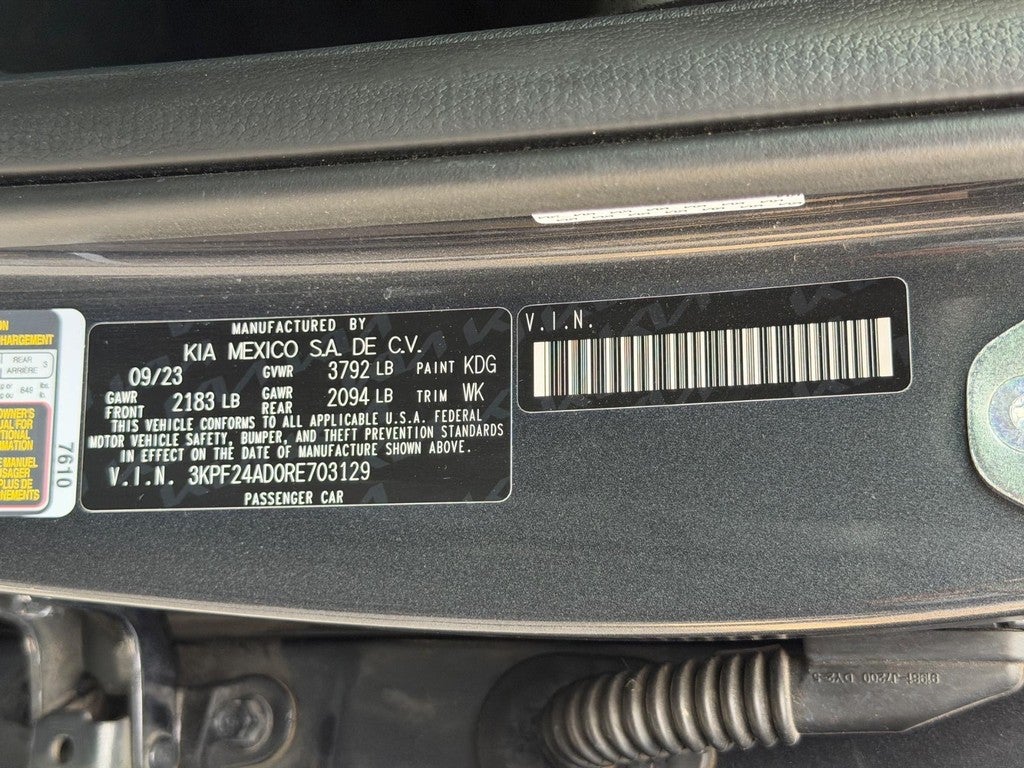 2024 Kia Forte LXS IVT