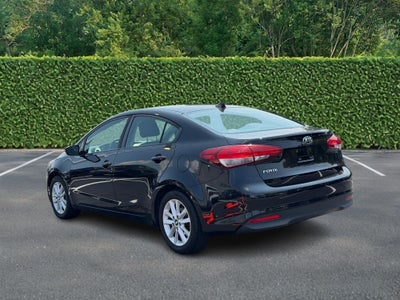 2017 Kia Forte LX Auto