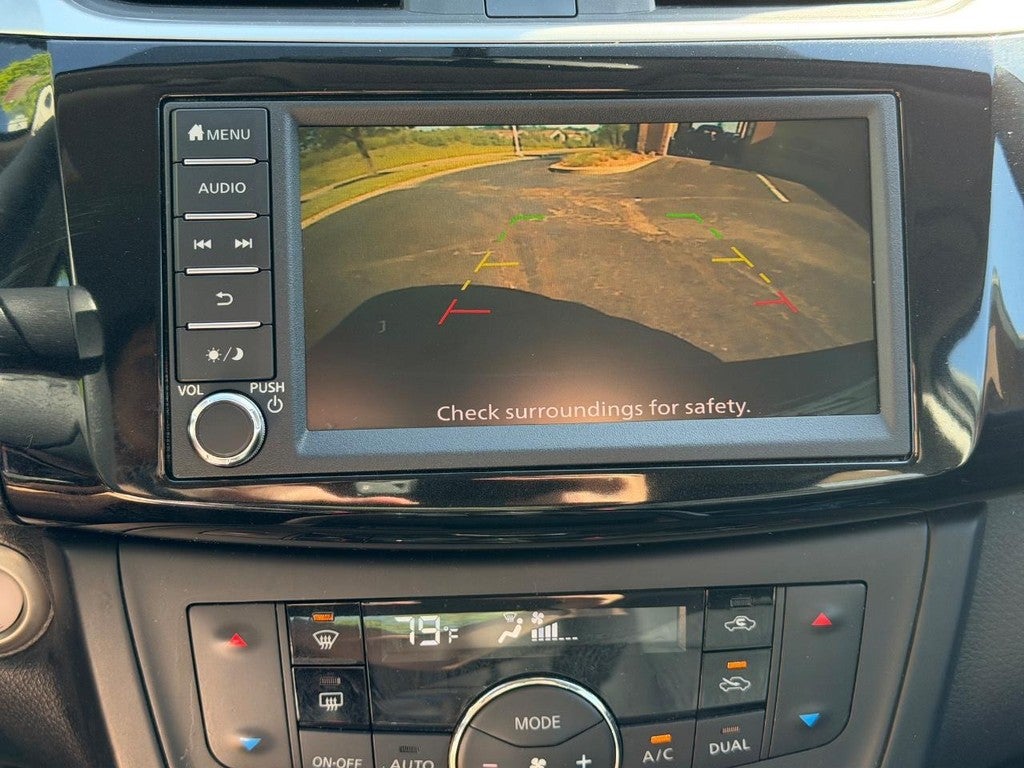 2019 Nissan Sentra SV CVT