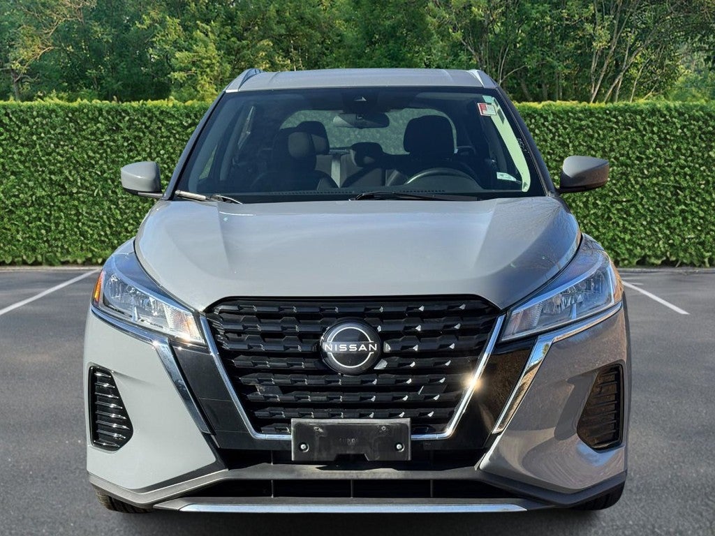 2023 Nissan Kicks SV FWD