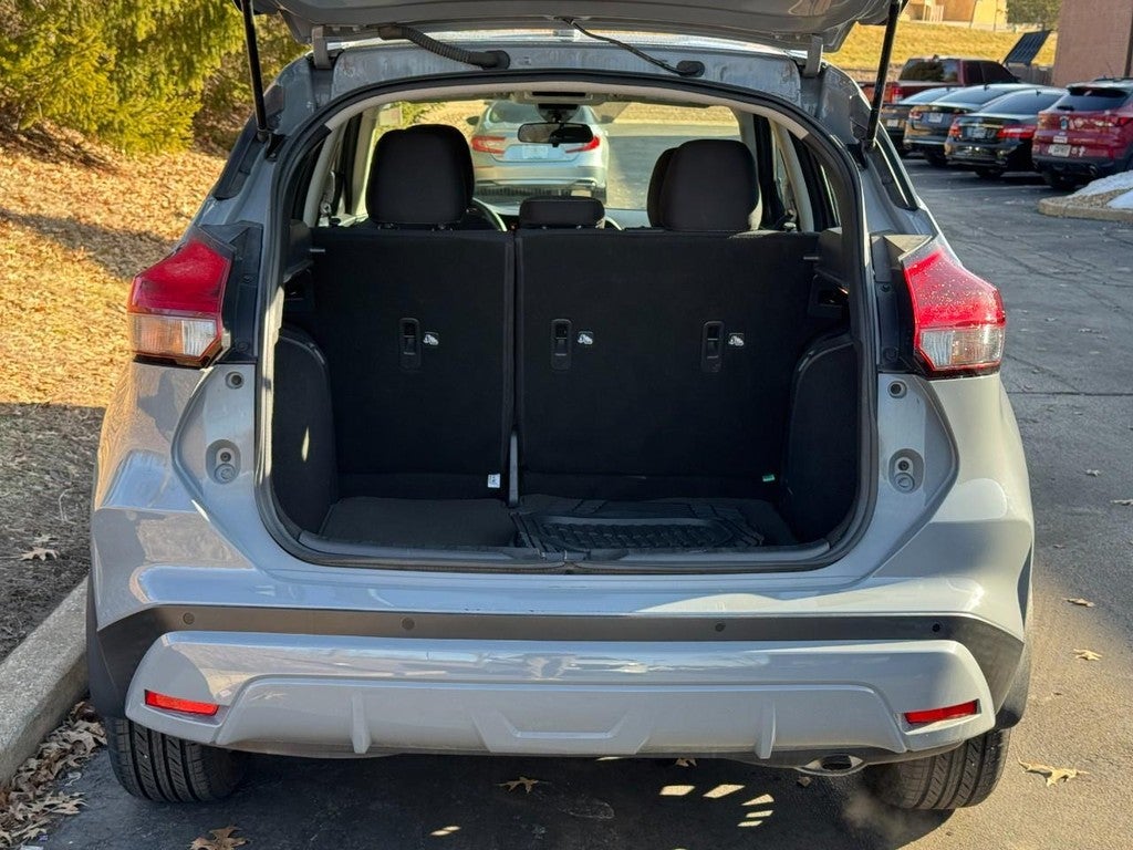 2023 Nissan Kicks SV FWD