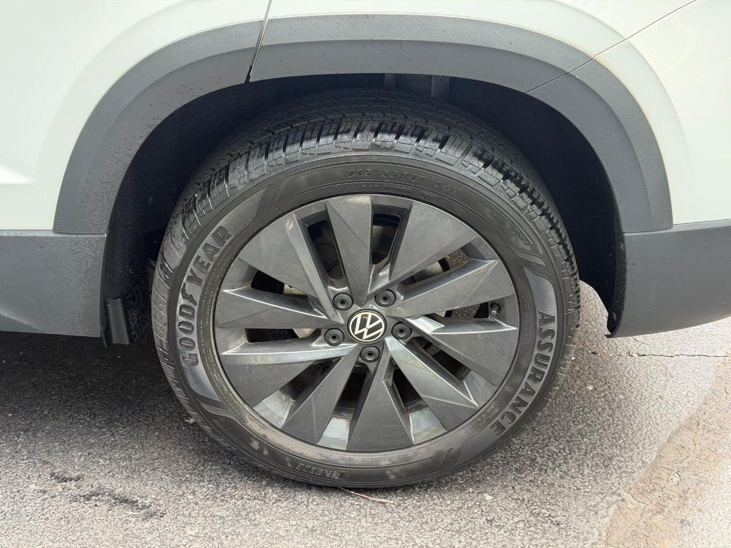 2023 Volkswagen Taos S FWD