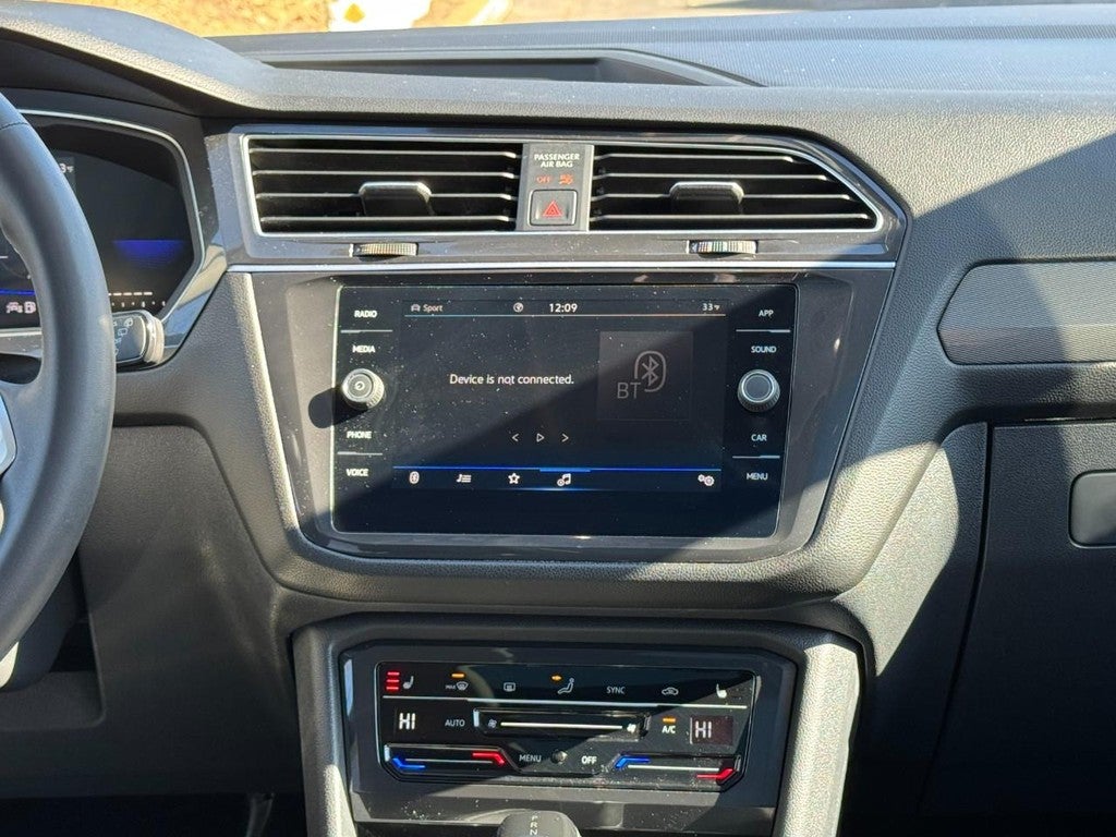 2023 Volkswagen Tiguan 2.0T SE 4MOTION