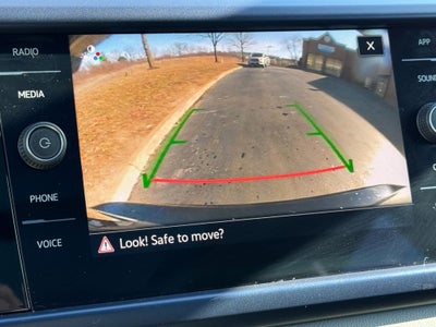 2023 Volkswagen Taos SE 4MOTION