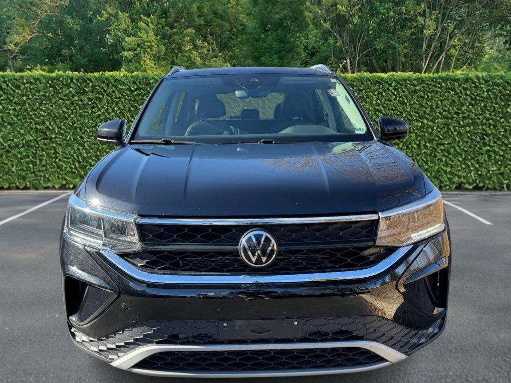 2023 Volkswagen Taos SE 4MOTION