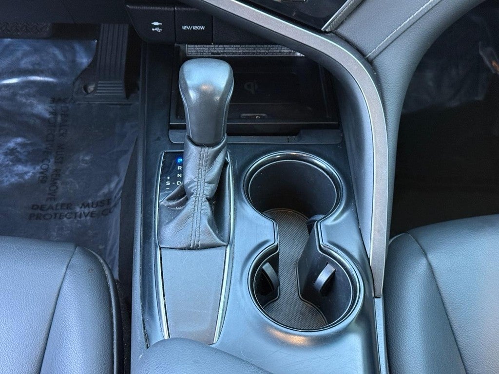 2019 Toyota Camry SE Auto (Natl)