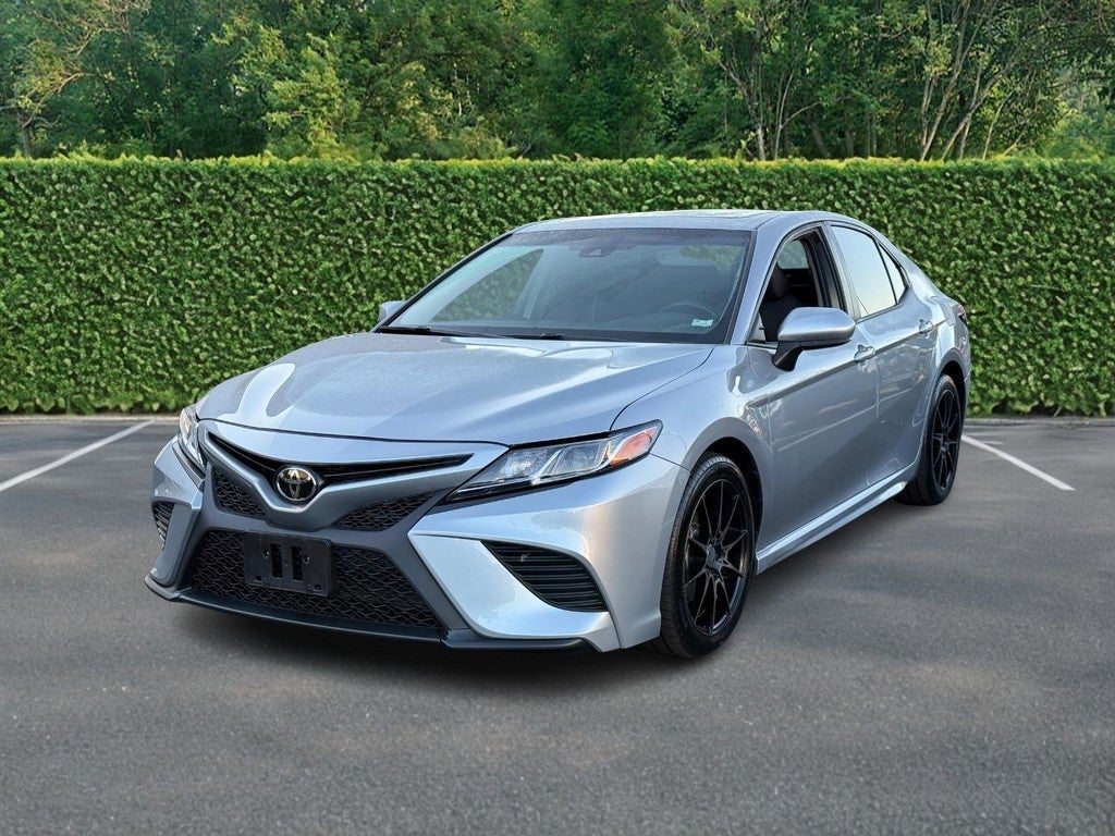 2019 Toyota Camry SE Auto (Natl)