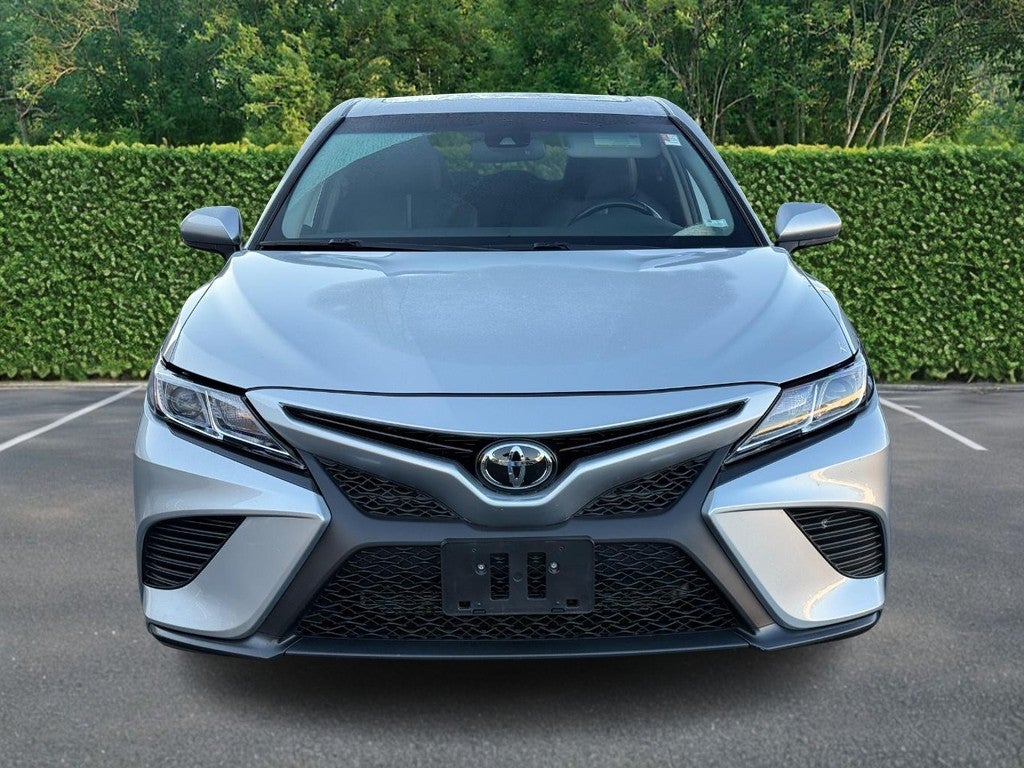2019 Toyota Camry SE Auto (Natl)