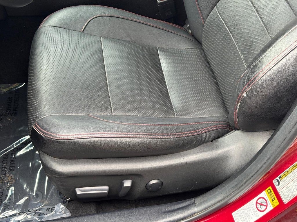 2015 Toyota Camry 4dr Sdn I4 Auto SE (Natl)