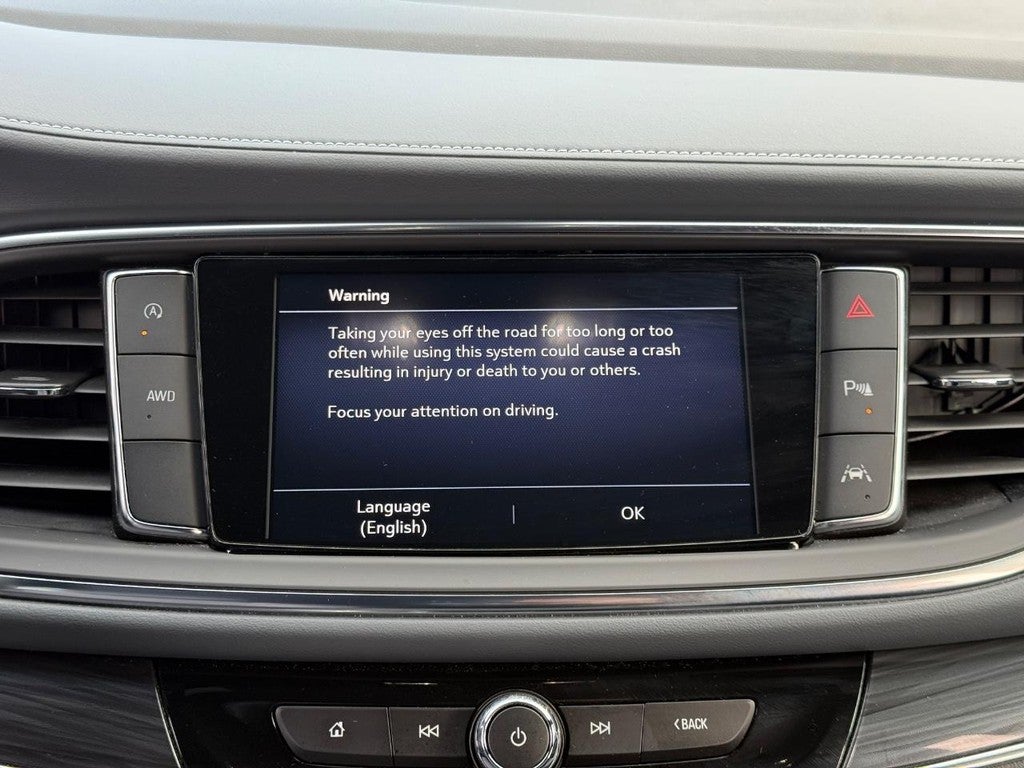 2024 Buick Enclave AWD 4dr Essence