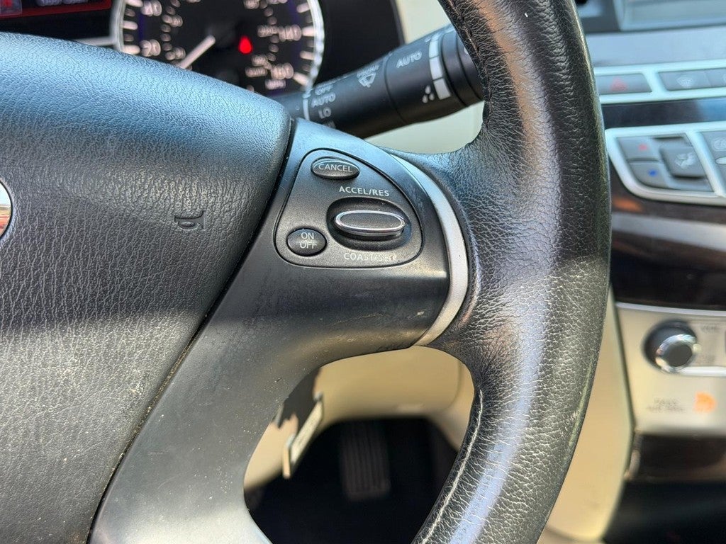 2015 INFINITI QX60 AWD 4dr