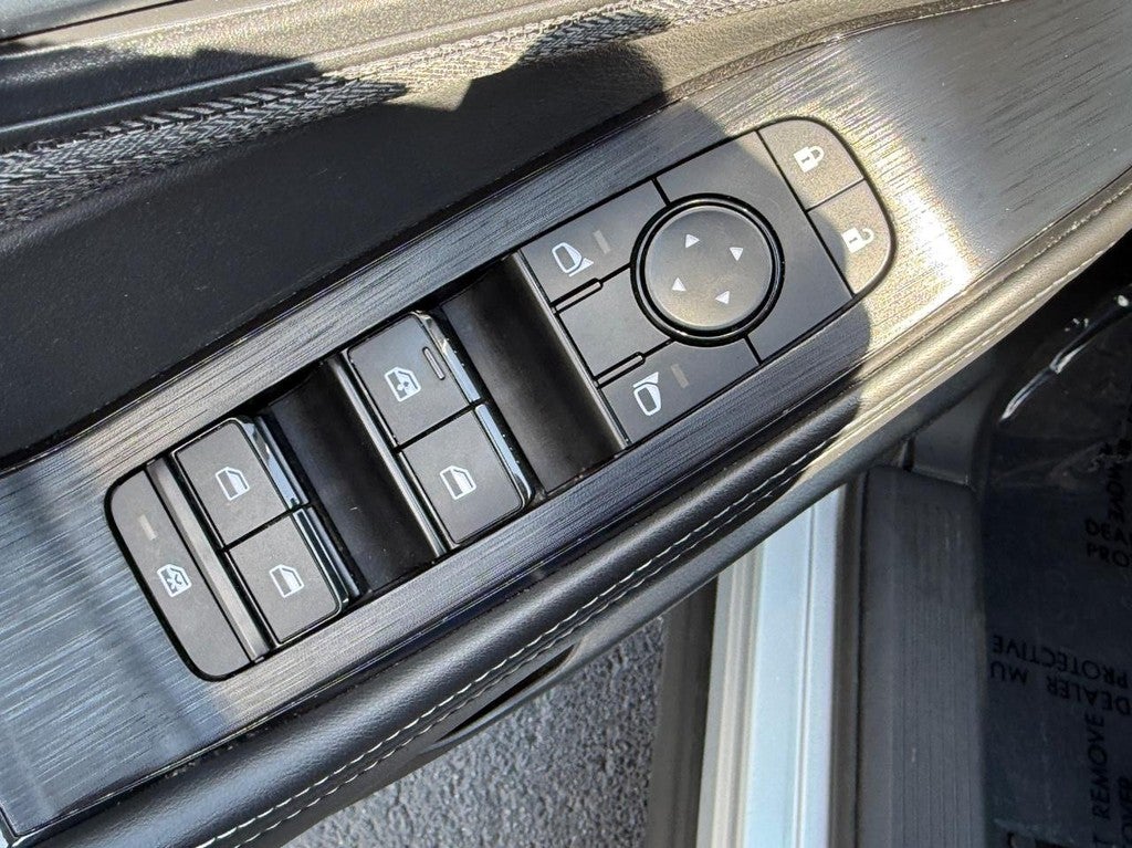 2021 Nissan Rogue AWD SV