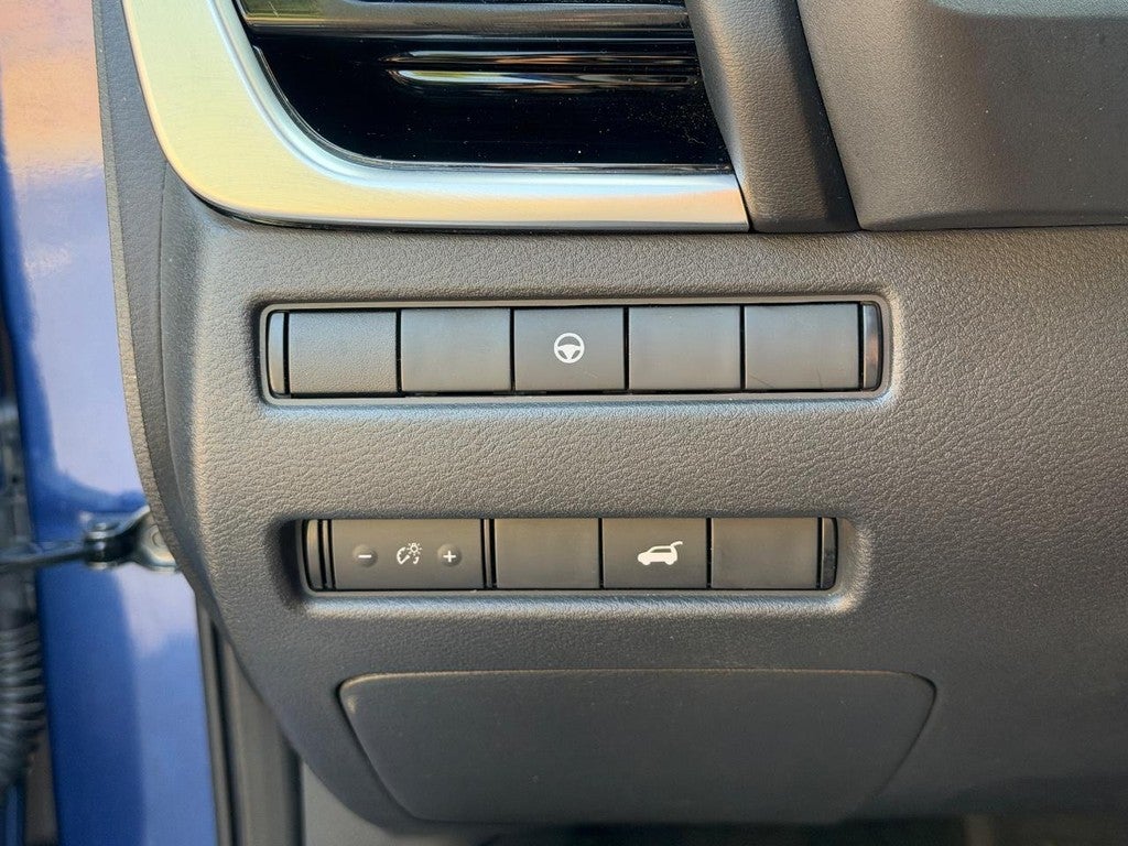 2023 Nissan Rogue AWD SL