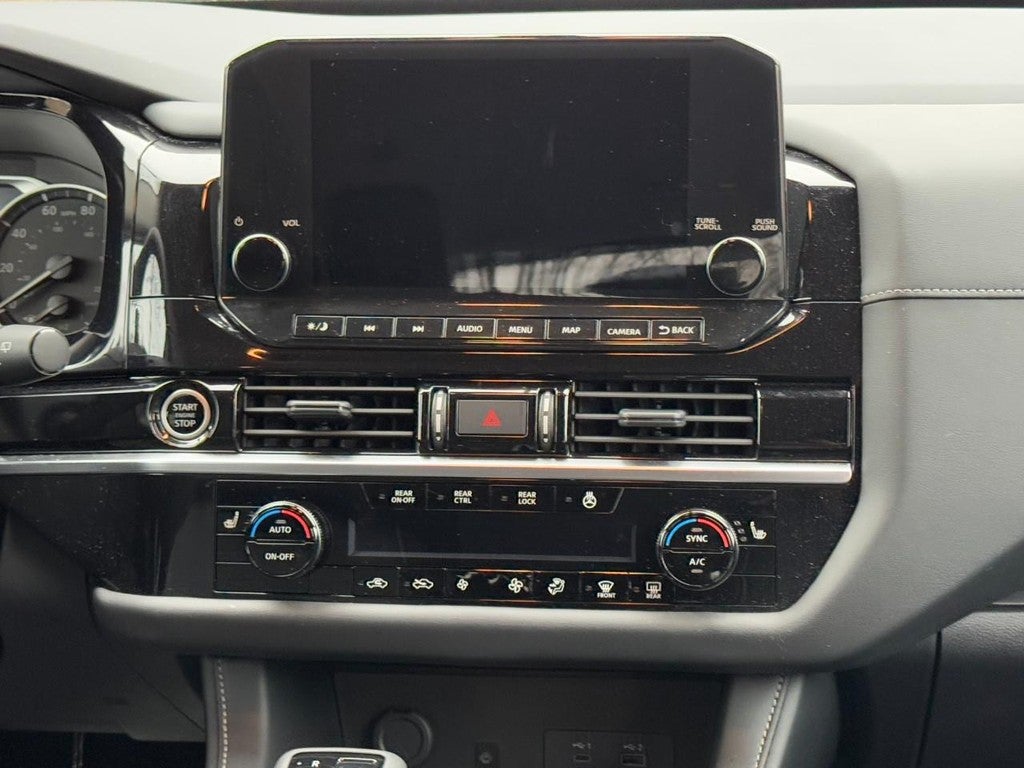 2024 Nissan Pathfinder SL 4WD