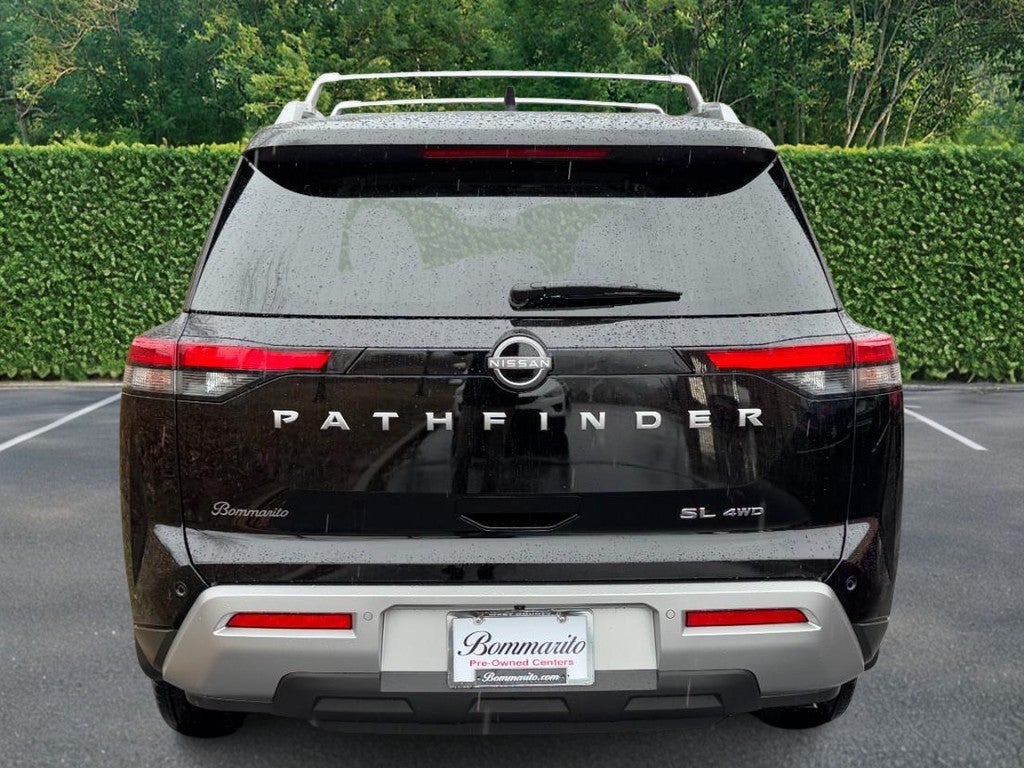 2024 Nissan Pathfinder SL 4WD