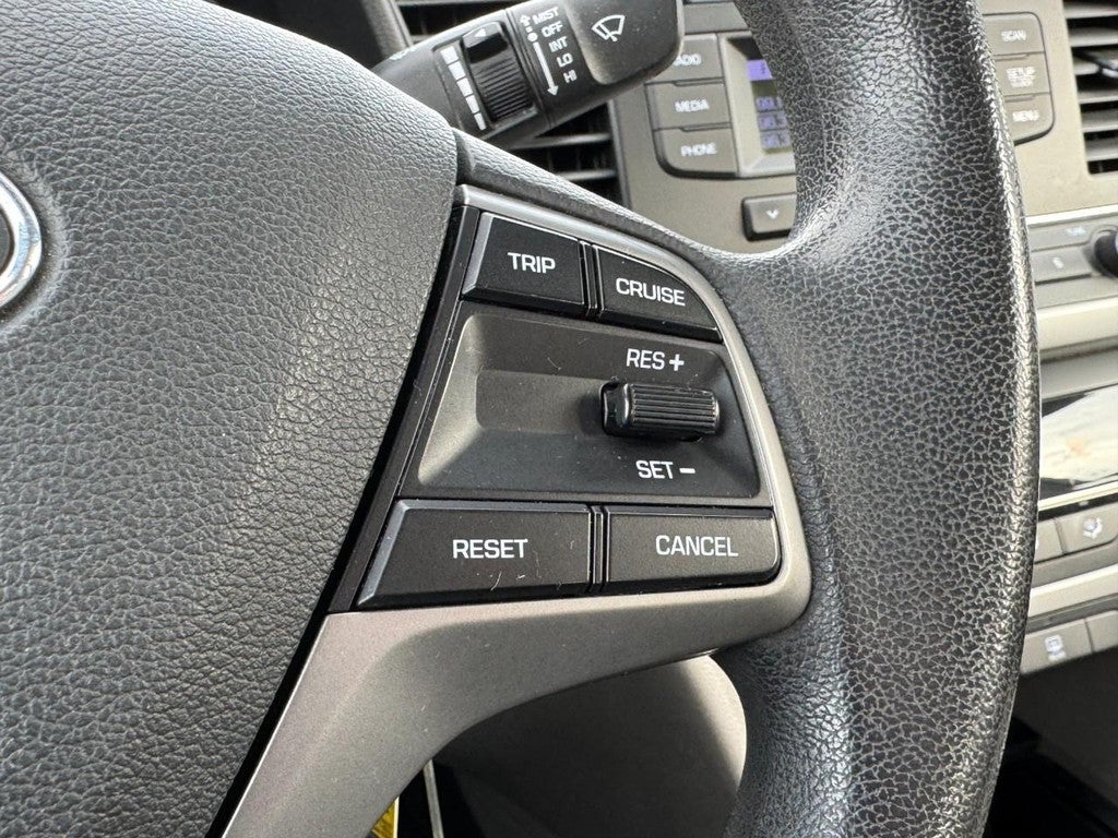 2017 Hyundai Elantra SE 2.0L Auto (Alabama)