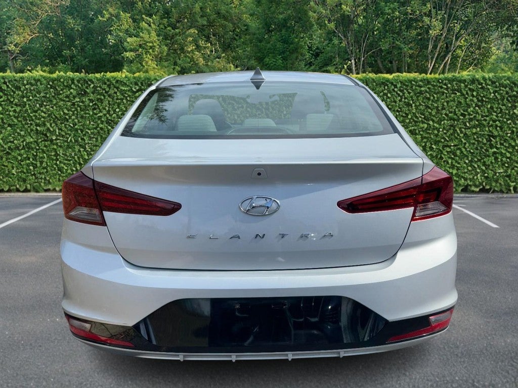 2020 Hyundai Elantra Value Edition IVT