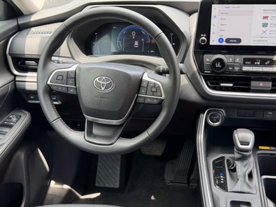 2026 Toyota Grand Highlander Hybrid XLE AWD (Natl)