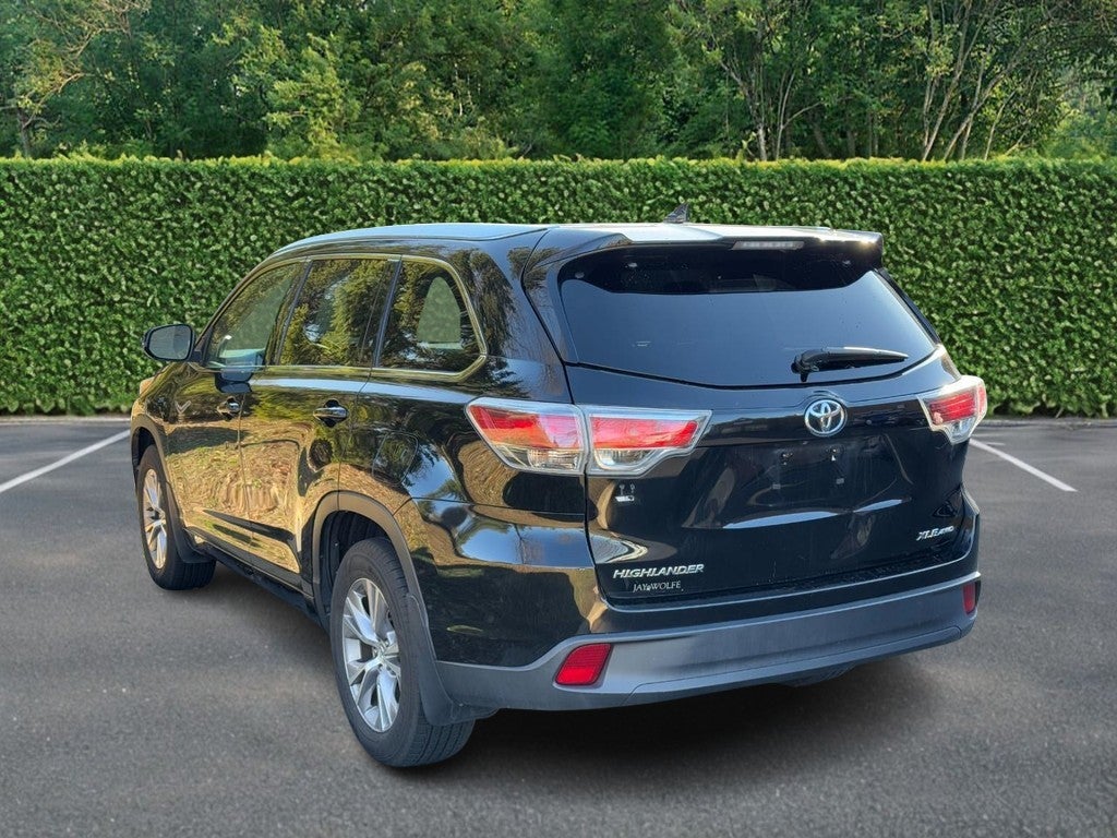 2015 Toyota Highlander AWD 4dr V6 XLE (Natl)