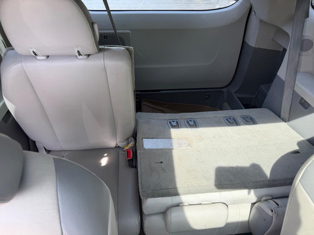 2011 Toyota Sienna 5dr 7-Pass Van V6 Ltd FWD (Natl)