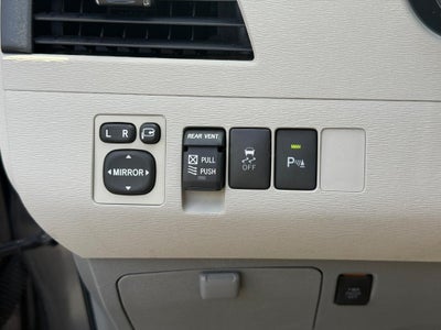 2011 Toyota Sienna 5dr 7-Pass Van V6 Ltd FWD (Natl)
