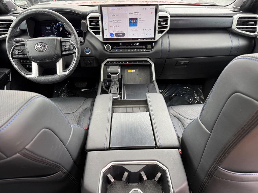 2023 Toyota Tundra 4WD Platinum Hybrid CrewMax 5.5' Bed (Natl)