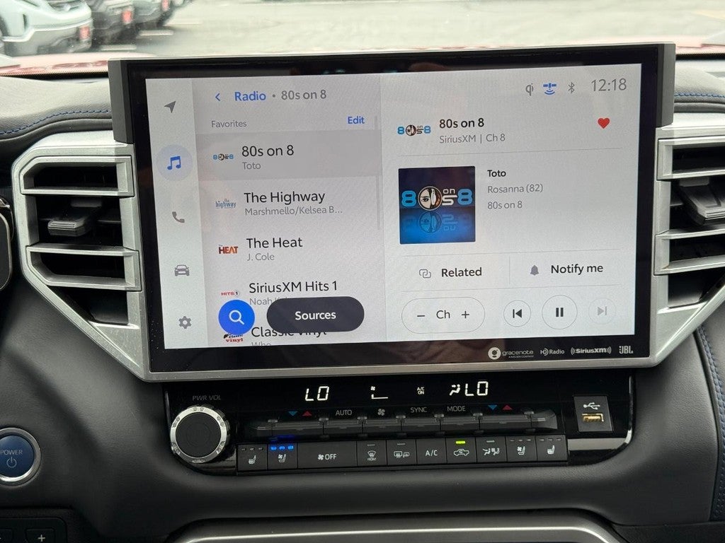 2023 Toyota Tundra 4WD Platinum Hybrid CrewMax 5.5' Bed (Natl)