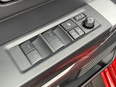 2023 Toyota Tundra 4WD Platinum Hybrid CrewMax 5.5' Bed (Natl)