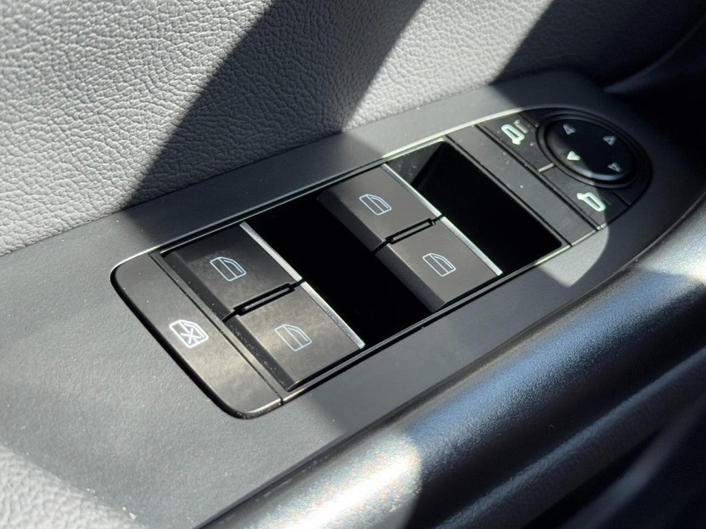 2025 Mazda Mazda CX-50 2.5 S Premium Package AWD