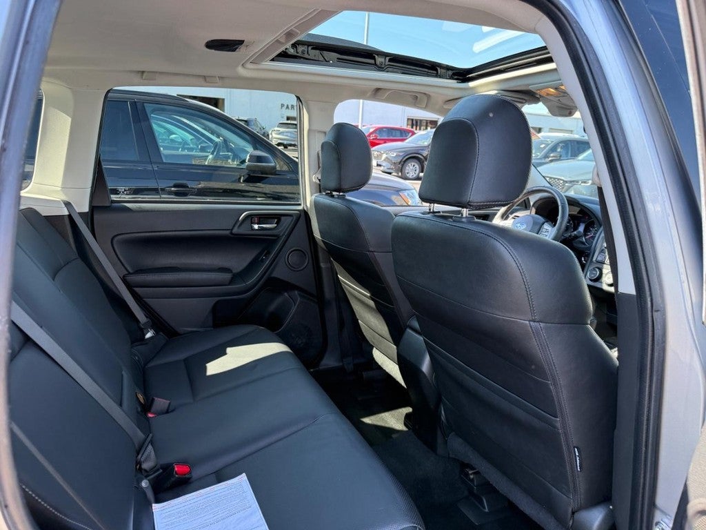 2015 Subaru Forester 4dr CVT 2.0XT Touring