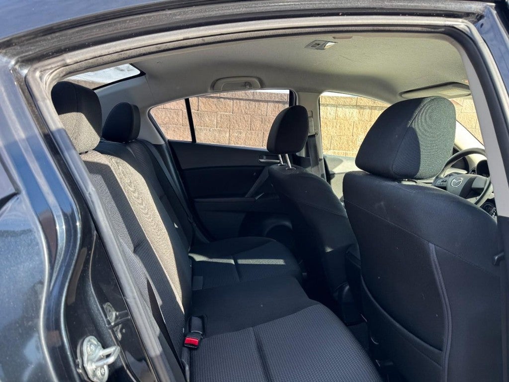 2012 Mazda Mazda3 Sedan i Sport