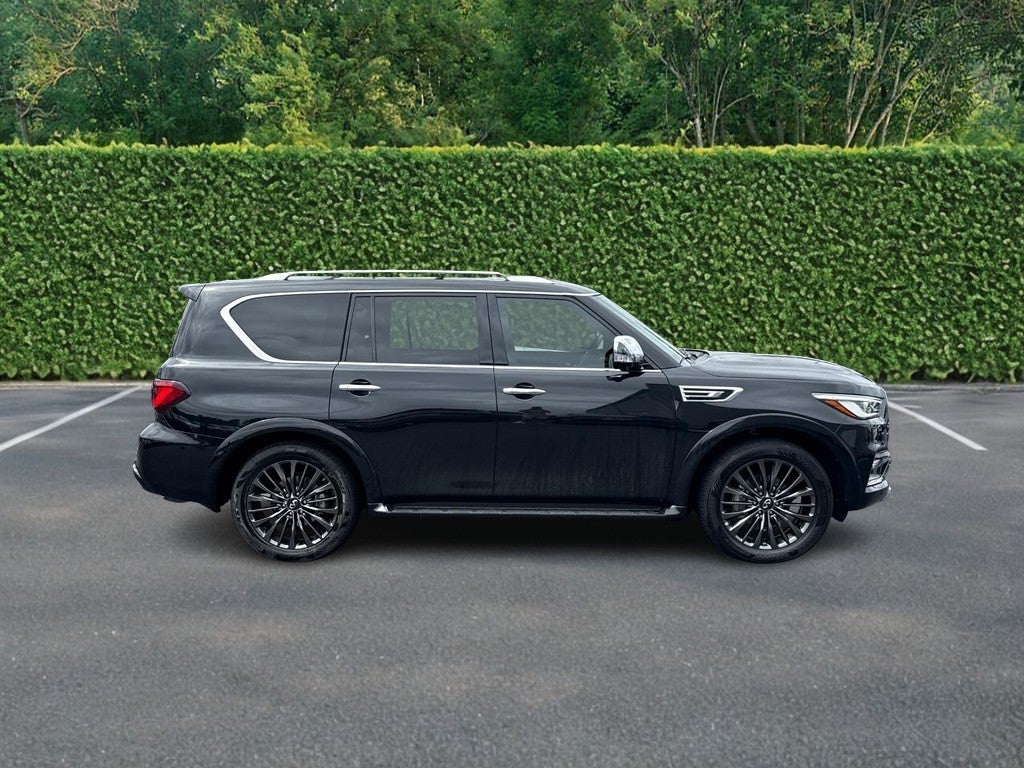 2023 INFINITI QX80 SENSORY AWD