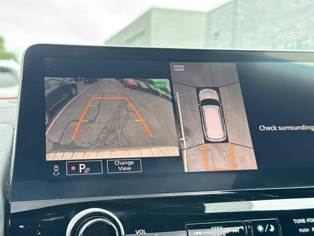 2023 INFINITI QX80 SENSORY AWD