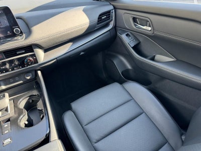 2024 Nissan Rogue FWD SV