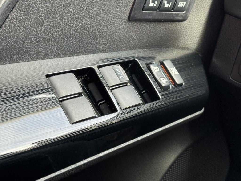 2016 Toyota RAV4 Hybrid AWD 4dr Limited (Natl)