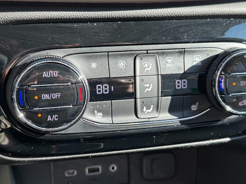 2023 Buick Encore GX FWD 4dr Select