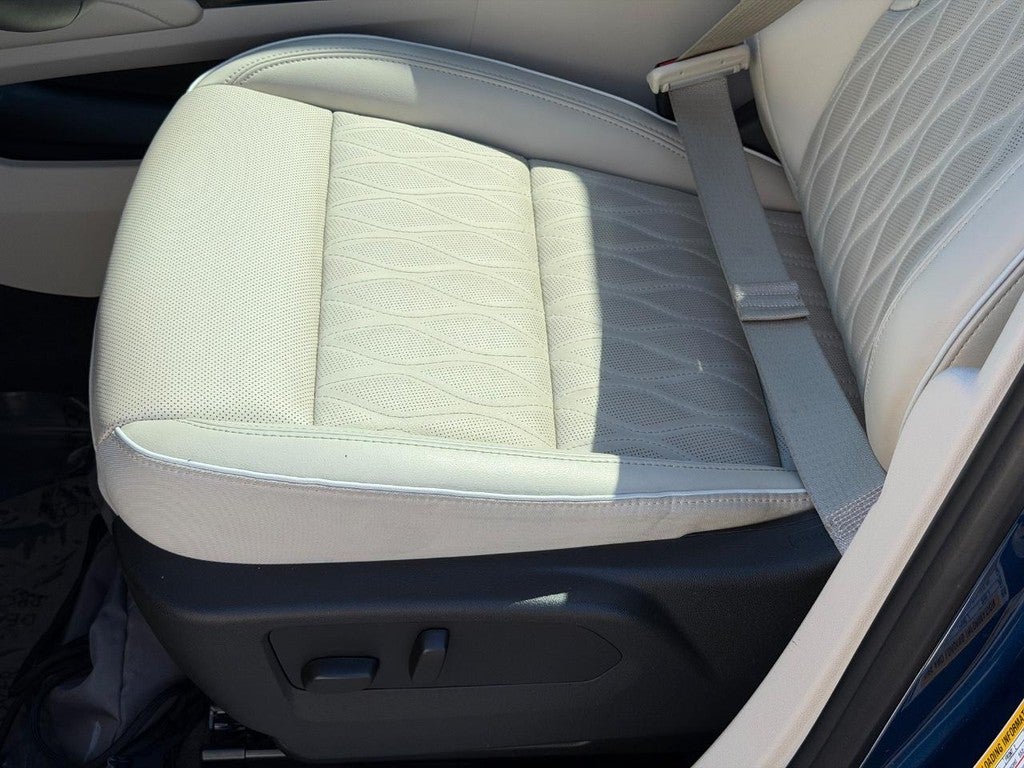 2023 Buick Envision FWD 4dr Avenir