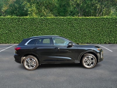 2025 Audi Q5 Premium 2.0 TFSI quattro