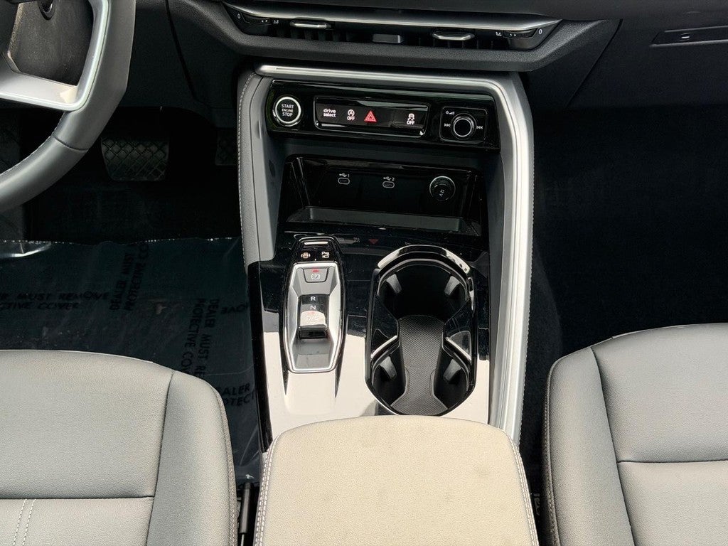 2025 Audi Q5 Premium 2.0 TFSI quattro