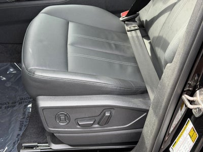 2025 Audi Q5 Premium 2.0 TFSI quattro