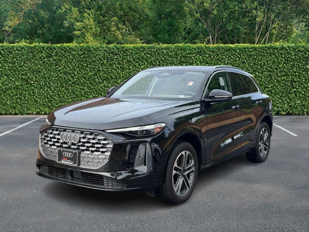 2025 Audi Q5 Premium 2.0 TFSI quattro