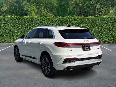 2025 Audi Q5 Premium 2.0 TFSI quattro